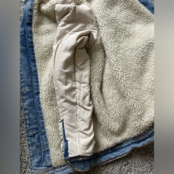 Hollister men’s Sherpa lined denim Classiccore  jacket size small - Picture 8 of 9
